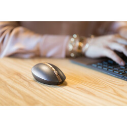 HP Spectre 700 Kablosuz Bluetooth Şarj Edilebilir Mouse - Seramik Beyazı 4YH33AA - Thumbnail