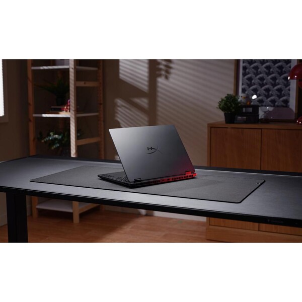 HyperX OMEN Laptop 15-GB0004NT AMD Ryzen 7 260 24GB RAM 1TB SSD 8GB NVIDIA GeForce RTX5060 15.3 inç 2K 165Hz FreeDOS Siyah D2QV9EA