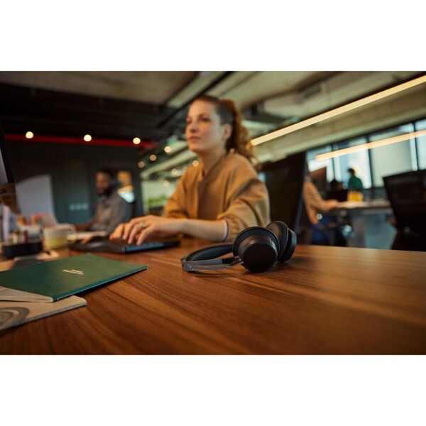 Poly Voyager Focus 2 Microsoft Teams Sertifikalı USB-C-C Kulaklık +USB-C/A Adaptörü 9T9J4AA